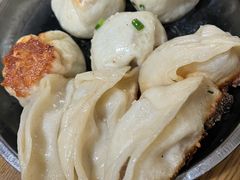 -黄阿姨锅贴大王(万航渡路店)