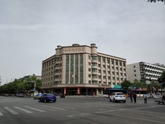 -西港航空酒店(银川南门广场机场巴士店)