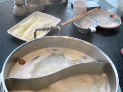 -江小渔鲜鱼火锅(西二道街店)