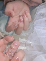 -悦指间美甲美睫