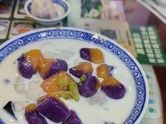 -广信牛奶甜品世家(台东店)