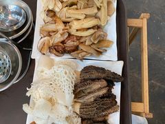 -蘑统田下·野生菌火锅