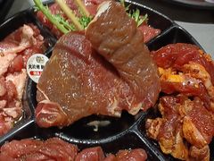 -啊美丽炭火烤肉(滑翔一店)