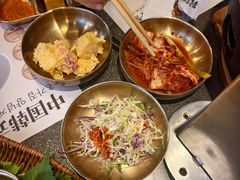 -草家酱蟹炭火烤肉店(珲春南路二店)
