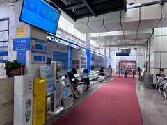 -奥冠体育华师附中恒温游泳馆