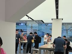 -华为授权体验店(华强北电子广场)