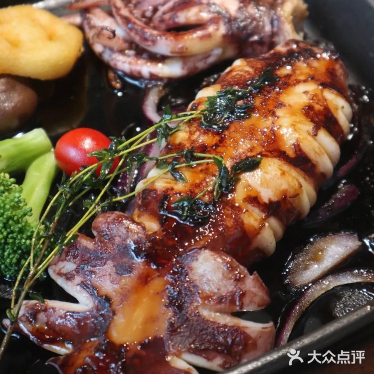 原切谷饲牛扒 七成熟美味刚刚好🥩
