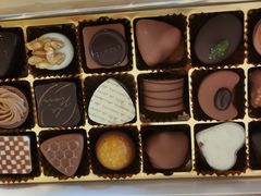 -Laderach 莱德拉(上海环贸iapm店)