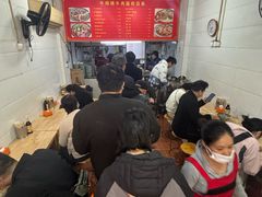 -牛师傅牛肉面(尚隆路店)