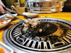 -唯成•韩国炭火烤肉 유성고기
