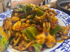 -江城燕子大排档(江汉路步行街店)