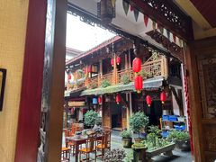 -华冠悠岚·庭院餐厅(青城后山店)