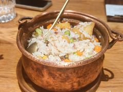 -一坐一忘云南菜(嘉里中心店)