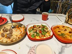 -欧提汗·新疆餐厅·清真(银都路店)