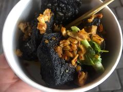 -黑色经典臭豆腐·湖南特产(坡子街店)