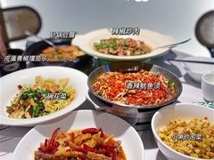 -费大厨辣椒炒肉(黄兴中心广场店)