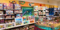 -kidsland(颐堤港店)