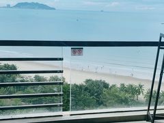 -三亚湾海居铂尔曼度假酒店