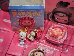 -泡泡玛特POPMART(侨福芳草地店)
