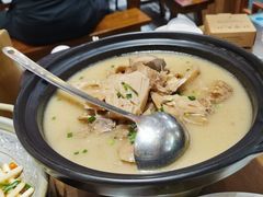 -钵家大院·地道湖北菜(江夏·大花岭店)