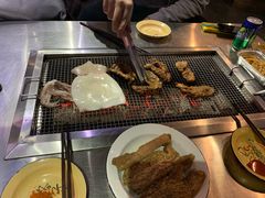 -马路牙子地桌烤肉(工体店)