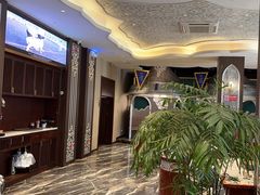 -哈啾嗨·新概念蒙餐(红星新城店)