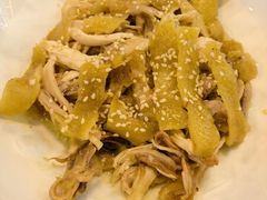 -明本湛江鸡•海鲜小厨(陈家祠店)