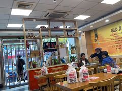 -鑫花溪牛肉米粉(凤凰街创始总店)