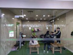 -贝菲特游泳健身(徐泾店)