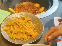 -蘸小院铁锅炖·蘸酱菜·东北菜(怀远门店)