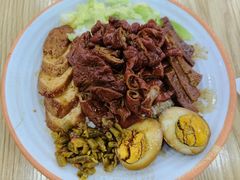 招牌卤肥肠饭-瑞霖·隆江猪脚饭