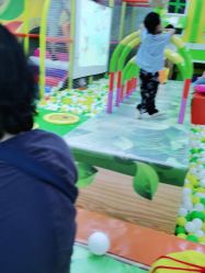 -嘟嘟乐儿童乐园(卜蜂莲花店)