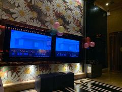 -蓝色派对KTV(聚然广场店)