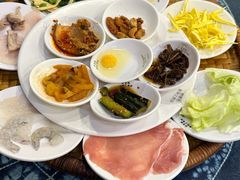 -桥香园云南过桥米线(金马碧鸡店)