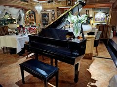 -火车头法国西餐厅