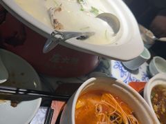 -卢大鲜鱼头捞饭(美利广场店)