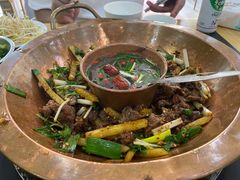 -牛喵喵铜锅牛肉馆