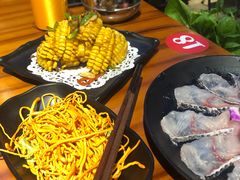 -捞围鲜·港式打边炉(海阳路店)