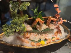 -蟹犇前•帝王蟹雪蟹(陆家嘴店)