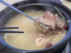 -九寨特色牦牛肉汤锅 羊肉汤锅