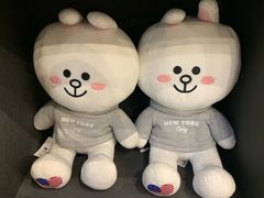 -LINE FRIENDS Garosu-gil Flagship Store