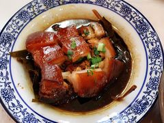 东坡肉-邱记私房菜·十八年本地菜