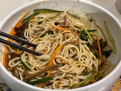 鸡丝凉米线-云海肴·汽锅鸡·云南菜(美罗城店)