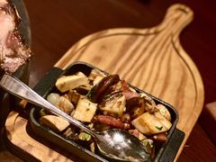 -恰餐厅及酒吧 CHAR Bar & Grill (北京丽都皇冠假日店)