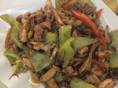 -始于2011柳周农家菜沙田柚美食店(东大街店)