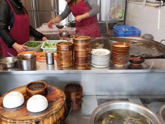-谢老五跷脚牛肉·非遗传承店