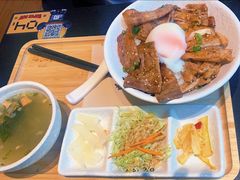 大碗过瘾双拼-熊吞·大碗丼烧肉饭(西市场嘉华店)
