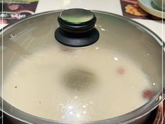 -洪氏嗨捞·猪肚鸡火锅(阳光天地店)