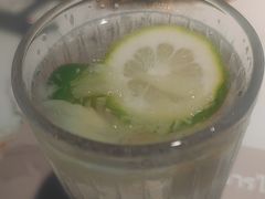 -泰椰里·泰国餐厅(智慧城广百广场店)