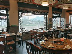 -小天鹅火锅·一线江景洪鼎旗舰店(洪崖洞店)
